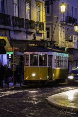 Largo do Camões - Eléctrico 28