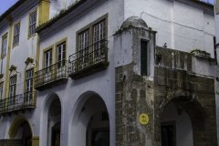 Évora